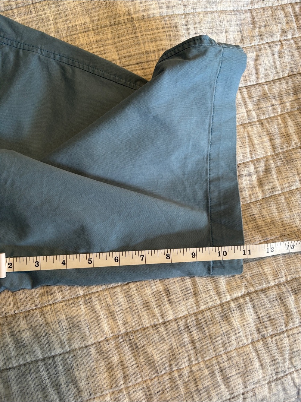 Old Navy Light Blue Women's Bermuda Shorts - Picture 5 of 5